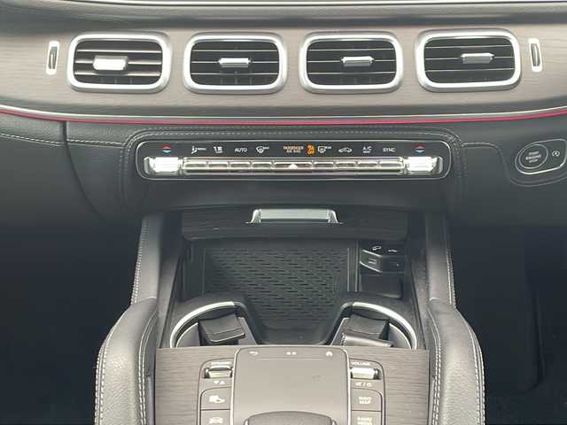 メルセデス・ベンツ ＧＬＥ４００ｄ 4MATIC スポーツ 三重県 2021(令3)年 1.3万km オブシディアンブラック メーカーオプション/・パノラミックスライディングルーフ/レーダーセーフティパッケージ/・アクティブディスタンスアシストディストロニック/・アクティブブレーキアシスト/・PRE-SAFE/・PRE-SAFEプラス/・PRE-SAFEサウンド/・緊急回避補助システム/・渋滞時緊急ブレーキ機能/・アクティブブラインドスポットアシスト/・アクティブレーンキーピングアシスト/・アクティブステアリングアシスト/・アクティブレーンチェンジアシスト/・アクティブエマージェンシーストップアシスト/・トラフィックサインアシスト/4WD/ターボ/1オーナー/Burmesterサラウンドサウンドシステム/純正12.3型ナビ/フルセグTV/【Bluetooth/USB】/360°ビューカメラ/ビルトインETC2.0/ドライブレコーダー/ヘッドアップディスプレイ/パドルシフト/ワイヤレス充電/レザーシート/1列目シートベンチレーション/1列目/2列目シートヒーター/1列目/2列目パワーシート/2列目電動格納シート/パワーバックドア/マルチビームLEDヘッドランプ/アダプティブハイビームアシストプラス/275/50R20インチ純正AW/プッシュスタート