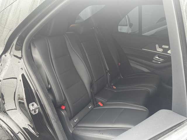 メルセデス・ベンツ ＧＬＥ４００ｄ 4MATIC スポーツ 三重県 2021(令3)年 1.3万km オブシディアンブラック メーカーオプション/・パノラミックスライディングルーフ/レーダーセーフティパッケージ/・アクティブディスタンスアシストディストロニック/・アクティブブレーキアシスト/・PRE-SAFE/・PRE-SAFEプラス/・PRE-SAFEサウンド/・緊急回避補助システム/・渋滞時緊急ブレーキ機能/・アクティブブラインドスポットアシスト/・アクティブレーンキーピングアシスト/・アクティブステアリングアシスト/・アクティブレーンチェンジアシスト/・アクティブエマージェンシーストップアシスト/・トラフィックサインアシスト/4WD/ターボ/1オーナー/Burmesterサラウンドサウンドシステム/純正12.3型ナビ/フルセグTV/【Bluetooth/USB】/360°ビューカメラ/ビルトインETC2.0/ドライブレコーダー/ヘッドアップディスプレイ/パドルシフト/ワイヤレス充電/レザーシート/1列目シートベンチレーション/1列目/2列目シートヒーター/1列目/2列目パワーシート/2列目電動格納シート/パワーバックドア/マルチビームLEDヘッドランプ/アダプティブハイビームアシストプラス/275/50R20インチ純正AW/プッシュスタート