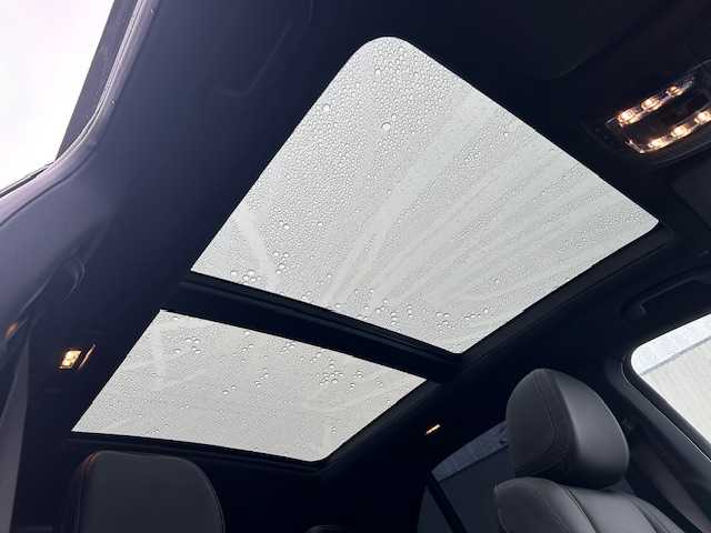 メルセデス・ベンツ ＧＬＥ４００ｄ 4MATIC スポーツ 三重県 2021(令3)年 1.3万km オブシディアンブラック メーカーオプション/・パノラミックスライディングルーフ/レーダーセーフティパッケージ/・アクティブディスタンスアシストディストロニック/・アクティブブレーキアシスト/・PRE-SAFE/・PRE-SAFEプラス/・PRE-SAFEサウンド/・緊急回避補助システム/・渋滞時緊急ブレーキ機能/・アクティブブラインドスポットアシスト/・アクティブレーンキーピングアシスト/・アクティブステアリングアシスト/・アクティブレーンチェンジアシスト/・アクティブエマージェンシーストップアシスト/・トラフィックサインアシスト/4WD/ターボ/1オーナー/Burmesterサラウンドサウンドシステム/純正12.3型ナビ/フルセグTV/【Bluetooth/USB】/360°ビューカメラ/ビルトインETC2.0/ドライブレコーダー/ヘッドアップディスプレイ/パドルシフト/ワイヤレス充電/レザーシート/1列目シートベンチレーション/1列目/2列目シートヒーター/1列目/2列目パワーシート/2列目電動格納シート/パワーバックドア/マルチビームLEDヘッドランプ/アダプティブハイビームアシストプラス/275/50R20インチ純正AW/プッシュスタート