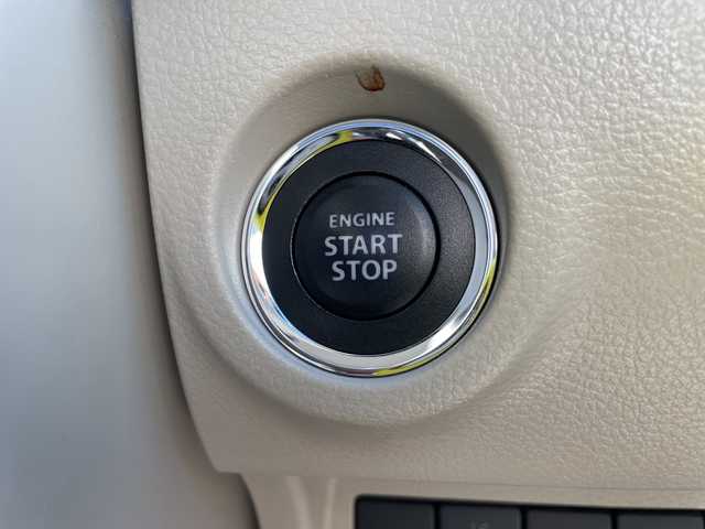 スズキ ラパン L 石川県 2022(令4)年 5.6万km ベージュ 純正８型ナビ　フルセグＴＶ　全方位カメラ　シートヒーター　スマートキー　プッシュスタート　電動ミラー　ベンチシート　スズキセーフティ　クリアランスソナー