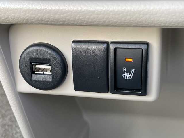 スズキ ラパン L 石川県 2022(令4)年 5.6万km ベージュ 純正８型ナビ　フルセグＴＶ　全方位カメラ　シートヒーター　スマートキー　プッシュスタート　電動ミラー　ベンチシート　スズキセーフティ　クリアランスソナー