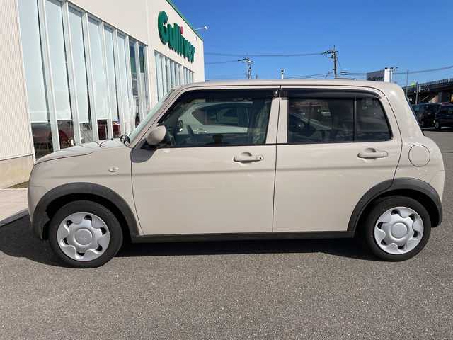 スズキ ラパン L 石川県 2022(令4)年 5.6万km ベージュ 純正８型ナビ　フルセグＴＶ　全方位カメラ　シートヒーター　スマートキー　プッシュスタート　電動ミラー　ベンチシート　スズキセーフティ　クリアランスソナー