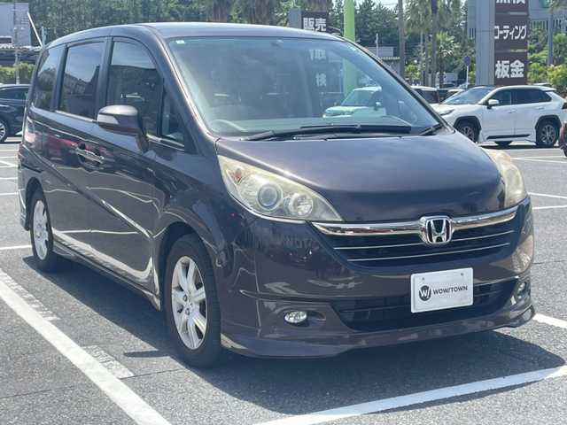 ホンダ ステップワゴン G LSパッケージ 千葉県 2005(平17)年 9.7万km ムーンライズメタリック 両側パワースライドドア/純正ナビ/ステアリングスイッチ/バックカメラ/ETC/HIDヘッドライト/フォグランプ