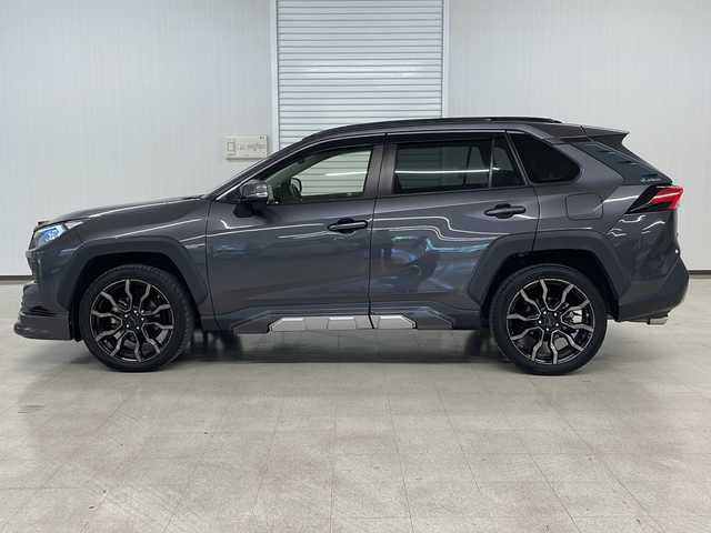 トヨタ ＲＡＶ４ アドベンチャー 熊本県 2021(令3)年 2.7万km グレーメタリック JAOSエアロ、ホイール/純正ディスプレイオーディオ（ラジオ、ナビ、BT、USB）/ETC/バックカメラ/レーダークルーズコントロール/パワーバックドア/ステアリングリモコン/シートヒーター、クーラー/ハンドルヒーター/オートハイビーム/・オートライト/・LEDヘッドライト/・フォグランプ/レーンキープアシスト/BSM/PCS/クリアランスソナー/横滑り防止/プッシュスタート/リモコンスターターのみ/フロアマット/ドアバイザー