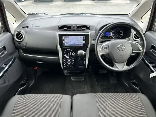 日産 デイズ ハイウェイスターX 福岡県 2016(平28)年 5万km スパークリングレッドM プッシュスタートボタン/スマートキー/純正ナビ/Bluetoothオーディオ/フルセグTV/全方位カメラ/前方ドライブレコーダー/ETC/純正アルミホイール/LEDヘッドライト/ハイビームアシスト
