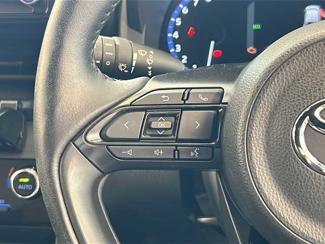 トヨタ ヤリスクロス Z アドベンチャー 岐阜県 2023(令5)年 1.9万km ブラックマイカ トヨタセーフティセンス/純正ディスプレイオーディオ/Bluetooth/CarPlay/バックカメラ/プリクラッシュセーフティ/レーダークルーズコントロール/レーンキープ/オートマチックハイビーム/前席シートヒーター/パワーシート/ステアリングヒーター/電子パーキング/ETC/ドライブレコーダー