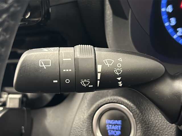 トヨタ ヤリスクロス Z アドベンチャー 岐阜県 2023(令5)年 1.9万km ブラックマイカ トヨタセーフティセンス/純正ディスプレイオーディオ/Bluetooth/CarPlay/バックカメラ/プリクラッシュセーフティ/レーダークルーズコントロール/レーンキープ/オートマチックハイビーム/前席シートヒーター/パワーシート/ステアリングヒーター/電子パーキング/ETC/ドライブレコーダー