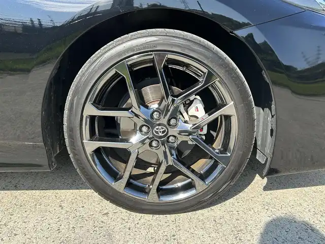 トヨタ プリウス ＰＨＶ Sナビパッケージ・GRスポーツ 長崎県 2019(令1)年 9.5万km アティチュードブラックマイカ 純正11.6インチナビ/（BT/フルセグ）/バックカメラ/衝突軽減システム/レーンアシスト/レーダークルーズ/ETC2.0/ステアリングスイッチ/ハーフレザーシート/シートヒーター/スマートキー/プッシュスタート/純正18インチAW