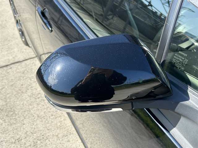 トヨタ プリウス ＰＨＶ Sナビパッケージ・GRスポーツ 長崎県 2019(令1)年 9.5万km アティチュードブラックマイカ 純正11.6インチナビ/（BT/フルセグ）/バックカメラ/衝突軽減システム/レーンアシスト/レーダークルーズ/ETC2.0/ステアリングスイッチ/ハーフレザーシート/シートヒーター/スマートキー/プッシュスタート/純正18インチAW