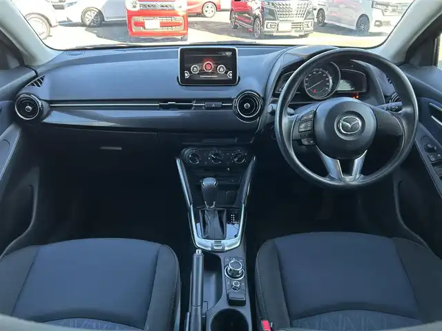 マツダ デミオ 13S 群馬県 2016(平28)年 5.6万km ソウルレッドプレミアムメタリック マツダ純正SDナビ/（FM/AM/CD/DVD/Bluetooth/フルセグTV）/スマート・シティ・ブレーキサポート/スマートキー/バックカメラ/キセノンヘッドライト/W+サイドエアバッグ/ステアリングスイッチ/電格ミラー/プッシュスタート/SPORTモード/アイドリングストップ/横滑り防止機能/純正フロアマット/純正15インチアルミ/純正ETC/社外前後ドラレコ（CA-XDR71GD）/保証書/取扱説明書/スペアキー×1