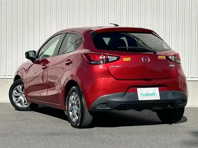 マツダ デミオ 13S 群馬県 2016(平28)年 5.6万km ソウルレッドプレミアムメタリック マツダ純正SDナビ/（FM/AM/CD/DVD/Bluetooth/フルセグTV）/スマート・シティ・ブレーキサポート/スマートキー/バックカメラ/キセノンヘッドライト/W+サイドエアバッグ/ステアリングスイッチ/電格ミラー/プッシュスタート/SPORTモード/アイドリングストップ/横滑り防止機能/純正フロアマット/純正15インチアルミ/純正ETC/社外前後ドラレコ（CA-XDR71GD）/保証書/取扱説明書/スペアキー×1