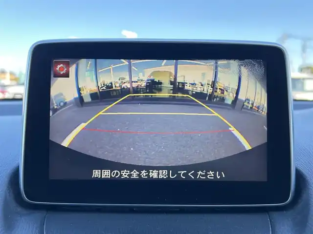 マツダ デミオ 13S 群馬県 2016(平28)年 5.6万km ソウルレッドプレミアムメタリック マツダ純正SDナビ/（FM/AM/CD/DVD/Bluetooth/フルセグTV）/スマート・シティ・ブレーキサポート/スマートキー/バックカメラ/キセノンヘッドライト/W+サイドエアバッグ/ステアリングスイッチ/電格ミラー/プッシュスタート/SPORTモード/アイドリングストップ/横滑り防止機能/純正フロアマット/純正15インチアルミ/純正ETC/社外前後ドラレコ（CA-XDR71GD）/保証書/取扱説明書/スペアキー×1