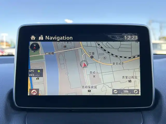 マツダ デミオ 13S 群馬県 2016(平28)年 5.6万km ソウルレッドプレミアムメタリック マツダ純正SDナビ/（FM/AM/CD/DVD/Bluetooth/フルセグTV）/スマート・シティ・ブレーキサポート/スマートキー/バックカメラ/キセノンヘッドライト/W+サイドエアバッグ/ステアリングスイッチ/電格ミラー/プッシュスタート/SPORTモード/アイドリングストップ/横滑り防止機能/純正フロアマット/純正15インチアルミ/純正ETC/社外前後ドラレコ（CA-XDR71GD）/保証書/取扱説明書/スペアキー×1