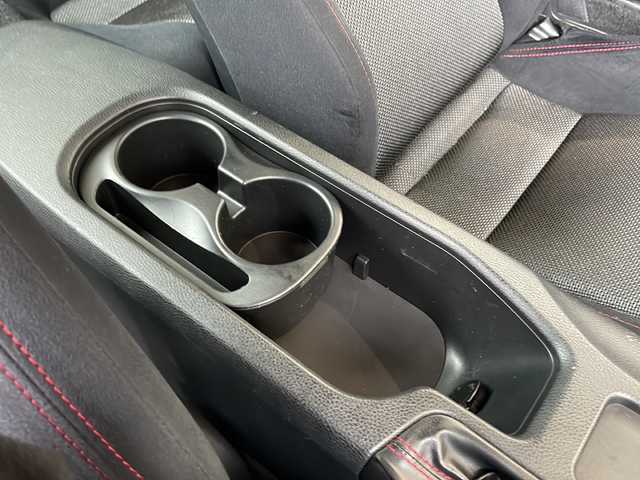 スバル ＢＲＺ S 愛知県 2015(平27)年 6.3万km クリスタルホワイトP 純正SDナビ（SDなし）/フルセグ/CD/Bluetooth/バックカメラ/純正17インチアルミホイール/パドルシフト/オートライト/ETC/純正フロアマット/スマートキー/プッシュスタート
