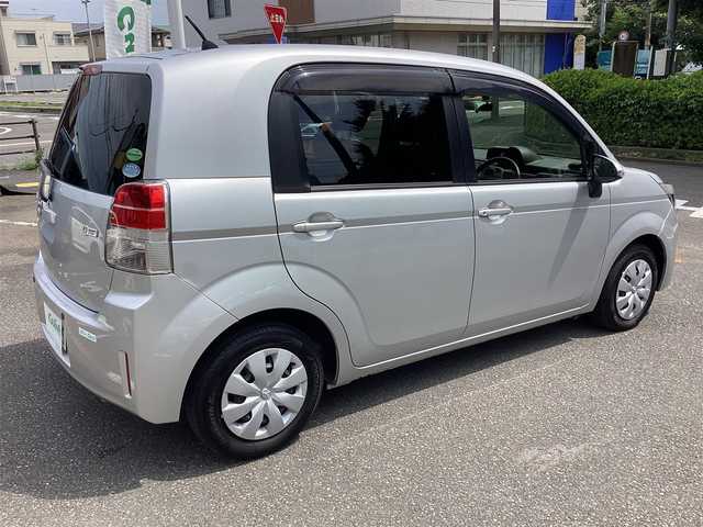 トヨタ スペイド X 神奈川県 2013(平25)年 1.8万km シルバーM ワンオーナー/純正ナビ、TV/バックモニタ/ETC/キーレス