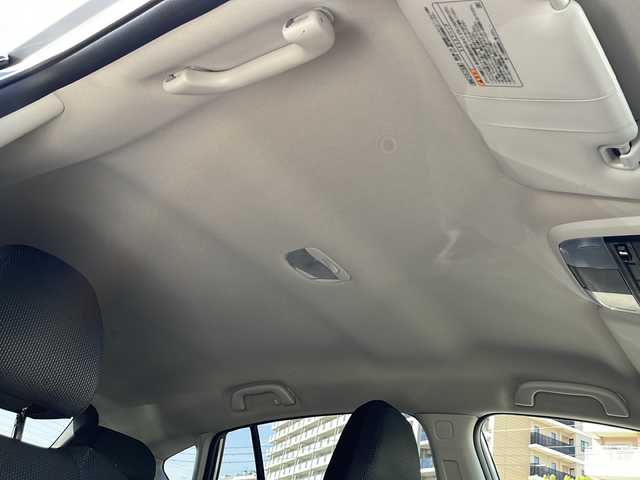 スバル インプレッサ スポーツ 1．6i－Lアイサイト 宮崎県 2021(令3)年 2.7万km アイスシルバーメタリック リモコンキー USB入力端子 CDチェンジャー オートライト パワーステアリング パワーウィンドウ 純正アルミホイール 純正フロアマット レーダークルーズコントロール コーナーセンサー（後方のみ） 取扱説明書 保証書