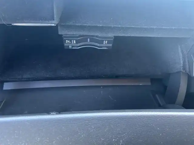 メルセデス・ベンツ Ｃ２００ ワゴン スポーツ 本革 神奈川県 2016(平28)年 3.1万km ポーラホワイト