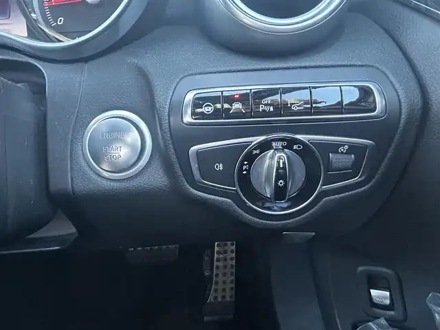 メルセデス・ベンツ Ｃ２００ ワゴン スポーツ 本革 神奈川県 2016(平28)年 3.1万km ポーラホワイト