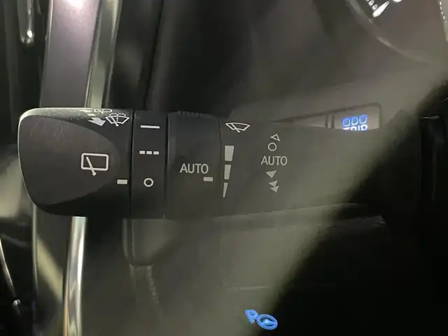 トヨタ アルファード S Cパッケージ 滋賀県 2021(令3)年 7万km ホワイトパールクリスタルシャイン 純正10.5インチメモリーナビ/・CD・DVD・Bluetooth・フルセグTV/全方位カメラ/モデリスタエアロ/純正フリップダウンモニター/両側電動スライドドア/合皮シート/シートヒーター/エアーシート/電動リアゲート/ＬＥＤヘッドライト/オットマン/前後コーナーセンサー/追従クルーズコントロール/デジタルインナーミラー/ステアリングヒーター/オートライト/オートマチックハイビーム/パーキングアシスト/レーンキープアシスト/衝突軽減/横滑り防止/盗難防止システム/ドラレコ/純正18インチAW