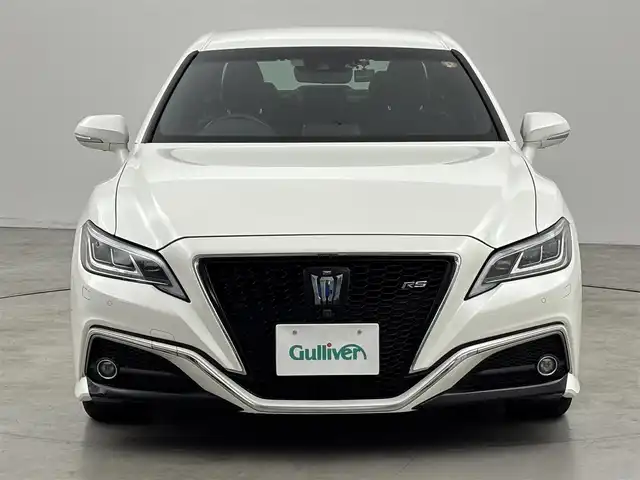 トヨタ クラウン ハイブリッド RS アドバンス 福岡県 2020(令2)年 4.7万km ホワイトパールクリスタルシャイン 純正ナビ／フルセグＴＶ　/全方位カメラ　/ビルトインETC２．０　/前方ドライブレコーダー　/レーダークルコン　/コーナーセンサー　/衝突軽減ブレーキ　/レーンキープ　/アクセル踏み間違い防止　/ブラインドスポットモニター　/パーキングアシスト　/パドルシフト　/ヘッドアップディスプレイ/ハーフレザーシート　/シートヒーター　/ステアリングヒーター　/純正１８インチアルミホイール