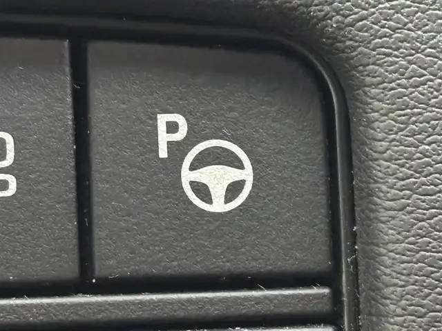 トヨタ クラウン ハイブリッド RS アドバンス 福岡県 2020(令2)年 4.7万km ホワイトパールクリスタルシャイン 純正ナビ／フルセグＴＶ　/全方位カメラ　/ビルトインETC２．０　/前方ドライブレコーダー　/レーダークルコン　/コーナーセンサー　/衝突軽減ブレーキ　/レーンキープ　/アクセル踏み間違い防止　/ブラインドスポットモニター　/パーキングアシスト　/パドルシフト　/ヘッドアップディスプレイ/ハーフレザーシート　/シートヒーター　/ステアリングヒーター　/純正１８インチアルミホイール