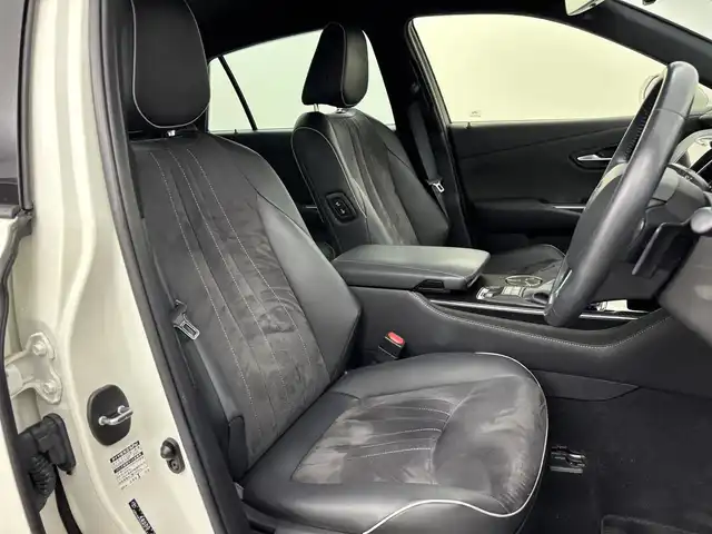 トヨタ クラウン ハイブリッド RS アドバンス 福岡県 2020(令2)年 4.7万km ホワイトパールクリスタルシャイン 純正ナビ／フルセグＴＶ　/全方位カメラ　/ビルトインETC２．０　/前方ドライブレコーダー　/レーダークルコン　/コーナーセンサー　/衝突軽減ブレーキ　/レーンキープ　/アクセル踏み間違い防止　/ブラインドスポットモニター　/パーキングアシスト　/パドルシフト　/ヘッドアップディスプレイ/ハーフレザーシート　/シートヒーター　/ステアリングヒーター　/純正１８インチアルミホイール