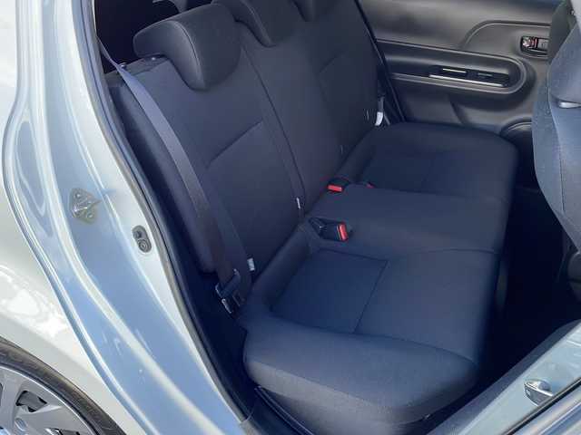 トヨタ アクア S スタイルブラック 岐阜県 2019(平31)年 2.9万km ホワイトパールクリスタルシャイン 禁煙車/純正ナビ/バックカメラ/プリクラッシュセーフティ/LKA/オートライト/LEDヘッドライト/オートハイビーム/フォグランプ/シートヒーター/スマートキー/スペアキー/プッシュスタート/ナノイー/AAC/ステアリングスイッチ/純正フロアマット/ドアバイザー