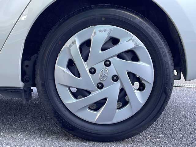 トヨタ アクア S スタイルブラック 岐阜県 2019(平31)年 2.9万km ホワイトパールクリスタルシャイン 禁煙車/純正ナビ/バックカメラ/プリクラッシュセーフティ/LKA/オートライト/LEDヘッドライト/オートハイビーム/フォグランプ/シートヒーター/スマートキー/スペアキー/プッシュスタート/ナノイー/AAC/ステアリングスイッチ/純正フロアマット/ドアバイザー