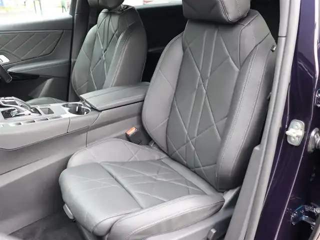 ＤＳオートモビル ＤＳ７ クロスバック グランシック ブルーHDi 宮城県 2019(平31)年 5.1万km 青 純正ナビ【ＢＴ／フルセグＴＶ】/サンルーフ　/全方位カメラ　/ワイヤレス充電　/ＦＯＣＡＬサウンド　/前後ドライブレコーダー　/アダプティブクルーズコントロール　/チャイルドセーフティー　/ブラインドスポットモニター/パーキングセンサー/レーンキープアシスト/アクティブセーフティブレーキ/前席パワーシート/D席メモリー付き/前席シートヒーター/電動格納ミラー/レザーシート　/パドルシフト　/ＬＥＤヘッドライト/パワーバックドア/純正18インチAW/ETC/ルーフレール　/禁煙車