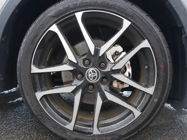 トヨタ Ｃ－ＨＲ S－T GRスポーツ 山形県 2021(令3)年 3.9万km メタルストリームM 6MT/ワンオーナー/衝突被害軽減システム/純正ディスプレイオーディオ/　　【BT USB AM/FM Miracast】/全周囲カメラ/レーダークルーズコントロール/LEDオートヘッドライト/ハーフレザーシート/シートヒーター/純正19インチアルミホイール/ドライブレコーダー/ステアリングスイッチ/IC付ターボ/電動格納ウィンカーミラー/フォグランプ/純正フロアマット/ドアバイザ―/スマートキー×2/ETC2.0