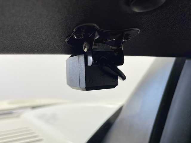 ホンダ Ｓ６６０ α 愛知県 2019(令1)年 1.6万km プレミアムスターホワイトパール /禁煙車//純正ディスプレイオーディオ//FM・AM・HDMI・USB//バックカメラ//ETC//純正オプション/- Moduloフロントバンパー/- Modulo15インチアルミホイール/- 無限サイドスポイラー/- 自動開閉アクティブスポイラー/- フューエルリッドカバー//デジタルインナーミラー//前後ドライブレコーダー//クルーズコントロール//レーダー探知機（ZERO704V）//KENWOODスピーカー//LEDヘッドライト//オートライト//LEDフォグランプ//本革&ラックススエードコンビシート//純正フロアマット//革巻きステアリング//ステアリングスイッチ//パドルシフト//プッシュスタート//純正ホイールあり//保証書・取扱説明書//スペアキー