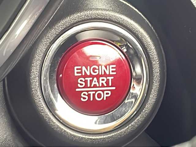 ホンダ Ｓ６６０ α 愛知県 2019(令1)年 1.6万km プレミアムスターホワイトパール /禁煙車//純正ディスプレイオーディオ//FM・AM・HDMI・USB//バックカメラ//ETC//純正オプション/- Moduloフロントバンパー/- Modulo15インチアルミホイール/- 無限サイドスポイラー/- 自動開閉アクティブスポイラー/- フューエルリッドカバー//デジタルインナーミラー//前後ドライブレコーダー//クルーズコントロール//レーダー探知機（ZERO704V）//KENWOODスピーカー//LEDヘッドライト//オートライト//LEDフォグランプ//本革&ラックススエードコンビシート//純正フロアマット//革巻きステアリング//ステアリングスイッチ//パドルシフト//プッシュスタート//純正ホイールあり//保証書・取扱説明書//スペアキー