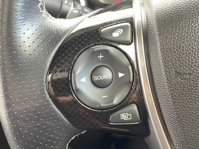 ホンダ Ｓ６６０ α 愛知県 2019(令1)年 1.6万km プレミアムスターホワイトパール /禁煙車//純正ディスプレイオーディオ//FM・AM・HDMI・USB//バックカメラ//ETC//純正オプション/- Moduloフロントバンパー/- Modulo15インチアルミホイール/- 無限サイドスポイラー/- 自動開閉アクティブスポイラー/- フューエルリッドカバー//デジタルインナーミラー//前後ドライブレコーダー//クルーズコントロール//レーダー探知機（ZERO704V）//KENWOODスピーカー//LEDヘッドライト//オートライト//LEDフォグランプ//本革&ラックススエードコンビシート//純正フロアマット//革巻きステアリング//ステアリングスイッチ//パドルシフト//プッシュスタート//純正ホイールあり//保証書・取扱説明書//スペアキー