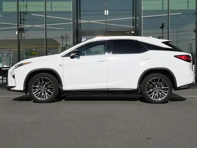 レクサス ＲＸ 300 Fスポーツ 茨城県 2018(平30)年 4.4万km ホワイトノーヴァガラスフレーク 純正ナビ/【AM・FM・DISC・SD・USB・BT・AUX・TV】/サンルーフ/ルーフレール/電動リアゲート/パワーシート/シートメモリ/シートヒーター/エアシート/ステアリングヒーター/パドルシフト/100V電源/レーダークルコン/ETC2.0/全方位カメラ/前後ドラレコ/前後コーナーセンサー/BSM/HUD