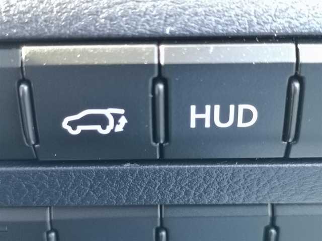 レクサス ＲＸ 300 Fスポーツ 茨城県 2018(平30)年 4.4万km ホワイトノーヴァガラスフレーク 純正ナビ/【AM・FM・DISC・SD・USB・BT・AUX・TV】/サンルーフ/ルーフレール/電動リアゲート/パワーシート/シートメモリ/シートヒーター/エアシート/ステアリングヒーター/パドルシフト/100V電源/レーダークルコン/ETC2.0/全方位カメラ/前後ドラレコ/前後コーナーセンサー/BSM/HUD