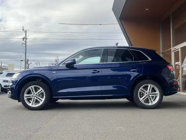 アウディ Ｑ５ 40TDIクワトロ スポーツ 岐阜県 2020(令2)年 3.8万km 青 Sラインパッケージ/　Sラインスタイル/　マルチカラーアンビエントライト/アシスタンスパッケージ/　アウディプレセンスリア/　アウディサイドアシスト/　バーチャルコックピット/マトリクスLEDヘッドライトパッケージ/　ダイナミックターンインジゲーター/　ヘッドライトウォッシャー/アダプティブクルーズコントロール/アクティブレーンアシスト/アウディプレセンスシティ/MMIナビゲーション/Audi connec/スマートフォンインターフェイス/AppleCarPlay/Android Auto/TVチューナー/Bluetooth/全方位カメラ