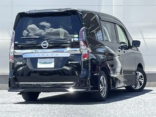日産 セレナ e－パワー ハイウェイスター V 茨城県 2020(令2)年 7.5万km ダイヤモンドブラック 純正10インチナビ/（BT/CD/DVD)/フルセグTV/全方位カメラ/衝突被害軽減ブレーキ/プロパイロット/ブラインドスポットモニター/オートライト/前後コーナーセンサー/フリップダウンモニター/前方ドラレコ/ビルトインETC/両側パワスラ/ハンズフリーオートスライド/LEDヘッドライト/フォグランプ/純正フロアマット/純正15インチアルミ/ドアバイザー/プッシュスタート
