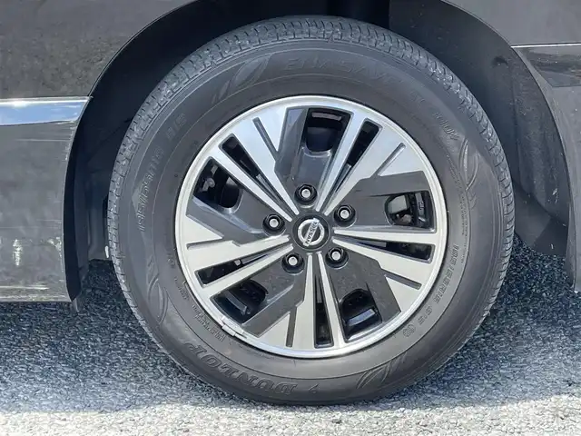 日産 セレナ e－パワー ハイウェイスター V 茨城県 2020(令2)年 7.5万km ダイヤモンドブラック 純正10インチナビ/（BT/CD/DVD)/フルセグTV/全方位カメラ/衝突被害軽減ブレーキ/プロパイロット/ブラインドスポットモニター/オートライト/前後コーナーセンサー/フリップダウンモニター/前方ドラレコ/ビルトインETC/両側パワスラ/ハンズフリーオートスライド/LEDヘッドライト/フォグランプ/純正フロアマット/純正15インチアルミ/ドアバイザー/プッシュスタート