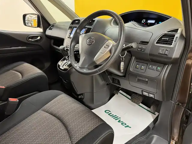 日産 セレナ HWS S HV Vセレ +Sefty Aセーフ 群馬県 2014(平26)年 7.6万km インペリアルアンバーP エマージェンシーブレーキ/純正SDナビ/　　CD/DVD/BT/フルセグ/USB/iPod/アラウンドビューモニター/両側パワースライドドア/クルーズコントロール/LEDオートライト/純正16インチAW/コーナーセンサー/アイドリングストップ/横滑り防止装置/スマートキー/ビルトインETC