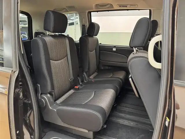 日産 セレナ HWS S HV Vセレ +Sefty Aセーフ 群馬県 2014(平26)年 7.6万km インペリアルアンバーP エマージェンシーブレーキ/純正SDナビ/　　CD/DVD/BT/フルセグ/USB/iPod/アラウンドビューモニター/両側パワースライドドア/クルーズコントロール/LEDオートライト/純正16インチAW/コーナーセンサー/アイドリングストップ/横滑り防止装置/スマートキー/ビルトインETC