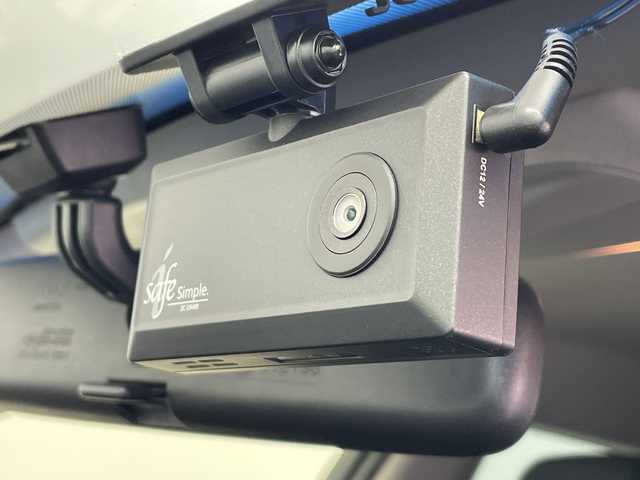 トヨタ クラウン アスリート S 愛知県 2015(平27)年 7.9万km ブラック 純正メーカーHDDナビ・フルセグTV/CD・DVD・Bluetooth/バックカメラ/HIDライト/スマートキー/ビルトインETC/クルーズコントロール/前席パワーシート/ドライブレコーダー