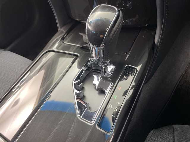 トヨタ クラウン アスリート S 愛知県 2015(平27)年 7.9万km ブラック 純正メーカーHDDナビ・フルセグTV/CD・DVD・Bluetooth/バックカメラ/HIDライト/スマートキー/ビルトインETC/クルーズコントロール/前席パワーシート/ドライブレコーダー