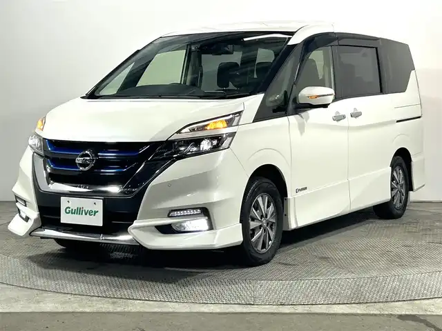 日産 セレナ