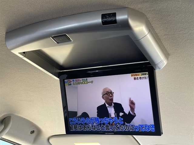日産 セレナ HWS S HV Vセレ +SeftyⅡ 宮崎県 2015(平27)年 5.5万km ダイヤモンドブラック 社外ナビ/(Bluetooth/CD/DVD/SD/AUX/フルセグTV)/社外フリップダウンモニター/アラウンドビューモニター/両側パワースライドドア/クルーズコントロール/前後コーナーセンサー/キセノンオートヘッドライト/フォグランプ/ビルトインETC/前後ドライブレコーダー/純正16インチアルミホイール/社外フロアマット/純正ドアバイザー/ステアリングスイッチ/アイドリングストップ/プッシュスタート
