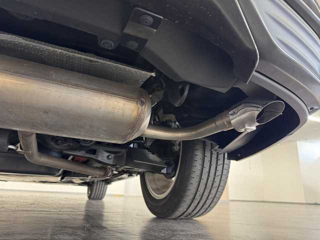 トヨタ ハリアー ハイブリッド Z レザーパッケージ 三重県 2020(令2)年 4.9万km プレシャスブラックパール ハイブリッド/FF/MTモード付フロアCVT/純正 12.3インチナビ/（AM/FM/USB/Bluetooth/Miracast/CarPlay/AndroidAuto）/【OP】パノラミックビューモニター（シースルービュー機能付）/JBLプレミアムサウンドシステム/ドライブレコーダー 前後（デジタルミラー内蔵型）/ビルトイン ETC2.0/モデリスタエアロ（F/S/R下）/Toyota Safety Sense/・プリクラッシュセーフティ/・レーントレーシングアシスト/・レーダークルーズ（全車速追従機能付）/・アダプティブハイビームシステム/・ロードサインアシスト/・先行車発進告知機能/・インテリジェントクリアランスソナー［パーキングサポートブレーキ（周囲静止物＋後方接近車両）］/・ブラインドスポットモニター＋リヤクロストライフィックオートブレーキ/装備/・【OP】AC100Vコンセント（1500W）/・デジタルインナーミラー/・本革シート/・快適温熱シート＆シートベンチレーション（D/N）/・パワーシート（D8way/N4way）/・ハンズフリーパワーバックドア/・カラーヘッドアップディスプレイ/・オートライト＆LEDヘッドランプ/・純正19inAW/など