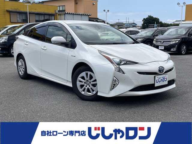 トヨタ プリウス Sセーフティプラス 佐賀県 2018(平30)年 12.7万km ホワイトパールクリスタルシャイン （株）IDOMが運営する【じしゃロン佐賀店】の自社ローン専用車両になります。/こちらは現金またはオートローンご利用時の価格です。自社ローンご希望の方は別途その旨お申し付けください/・純正ＳＤナビ/フルセグ/ＢＴオーディオ/バックカメラ　　/ＤＶＤ/ＣＤ　/・純正ドライブレコーダー　/・純正ＥＴＣ