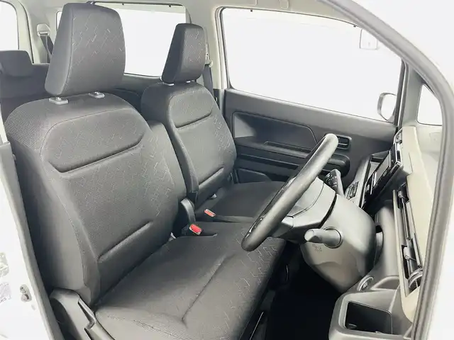 スズキ ワゴンＲ HYBRID FX 福島県 2022(令4)年 1.6万km スペリアホワイト 車線逸脱警報装置/デュアルセンサーブレーキサポート/社外7インチナビ/・型番：AVIC-RW303/・ワンセグTV/SD/iPod/AUX/・ETC/ベンチシート/・D席シートヒーター/プッシュスタート/・スマートキー/オートライト/パークトロニックセンサー/スタッドレスタイヤ純正ホイール付（積込み）