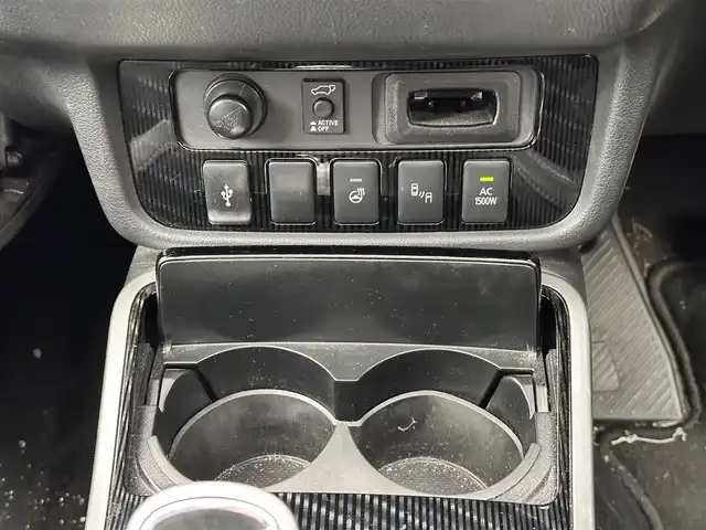 三菱 アウトランダー ＰＨＥＶ Sエディション 宮城県 2018(平30)年 9.4万km レッドメタリック ロックフォードフォズゲートプレミアムサウンドシステム/e-Assist追加機能/・後側方車両検知警報/・後退時車両検知警報/＝＝＝/4WD/サンルーフ/e-Assist/・衝突被害軽減ブレーキ/・車線逸脱警報/・レーダークルーズコントロール/・誤発進抑制機能/純正ディスプレイオーディオ/【Bluetooth/USB/IPOD】/マルチアラウンドモニター/電動リアゲート/ビルシュタイン製ダンパー/レザーシート/パワーシート【前席】/シートヒーター/ハンドルヒーター/パドルシフト/LEDヘッドライト/S-AWC/純正18インチAW/W/サイド/カーテン/ニーエアバッグ/保証書/取扱説明書