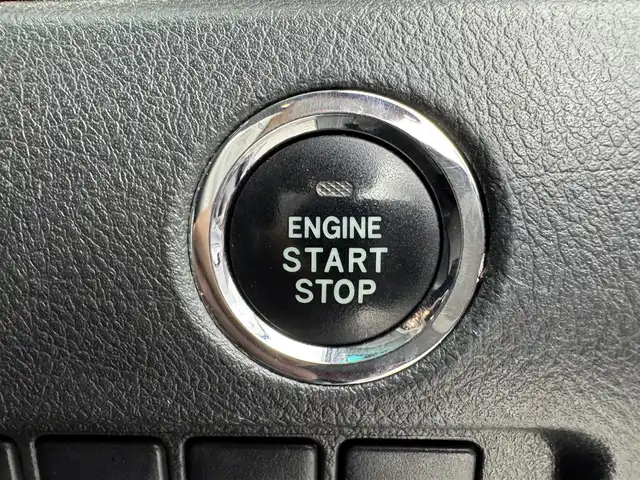 トヨタ ヴェルファイア 2．4Z プラチナセレクション 愛知県 2009(平21)年 15万km ホワイトパールクリスタルシャイン トヨタ純正ディーラーオプション7インチHDDナビ/ワンセグTV/Bluetooth対応/ステアリングリモコン/プッシュスタート/ビルトインETC/ドライブレコーダー/3列シート/キャプテンシート/ウォークスルー/両側パワースライドドア/社外16インチアルミホイール/16インチスタッドレスタイヤ/前後コーナーセンサー/サイドエアバック/カーテンエアバック/取扱説明書/保証書/スマートキー/スペアキー