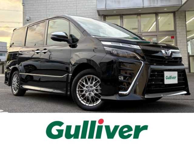 トヨタ ヴォクシー ハイブリッド ZS 煌Ⅱ 愛知県 2020(令2)年 3万km ブラック ワンオーナー/純正SDナビ/AMFM/CD/DVD/BT/USB/HDMI/フルセグ/バックカメラ/ビルトインETC/前後ドライブレコーダー/両側パワースライドドア/クルーズコントロール/プリクラッシュセーフティシステム/LDA/プッシュスタート/シートヒーター/LEDヘッドライト/オートハイビーム/ISOFIX/純正16インチAW/純正フロアマット/保証書/取扱説明書/スペアキー
